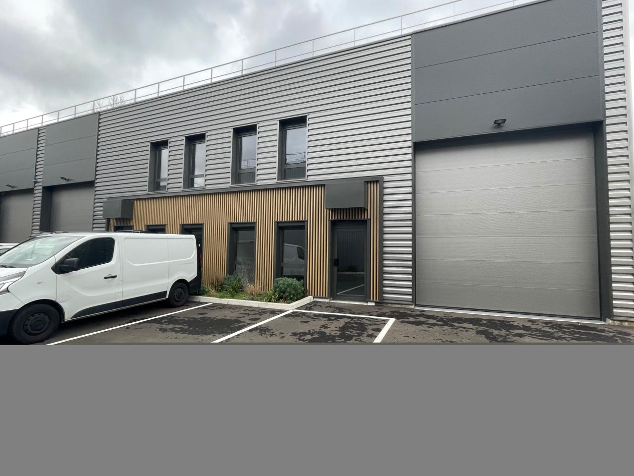 Local d'activité Vénissieux 272m² Vente local d'activité Vénissieux Rhône OVACT2428313 0